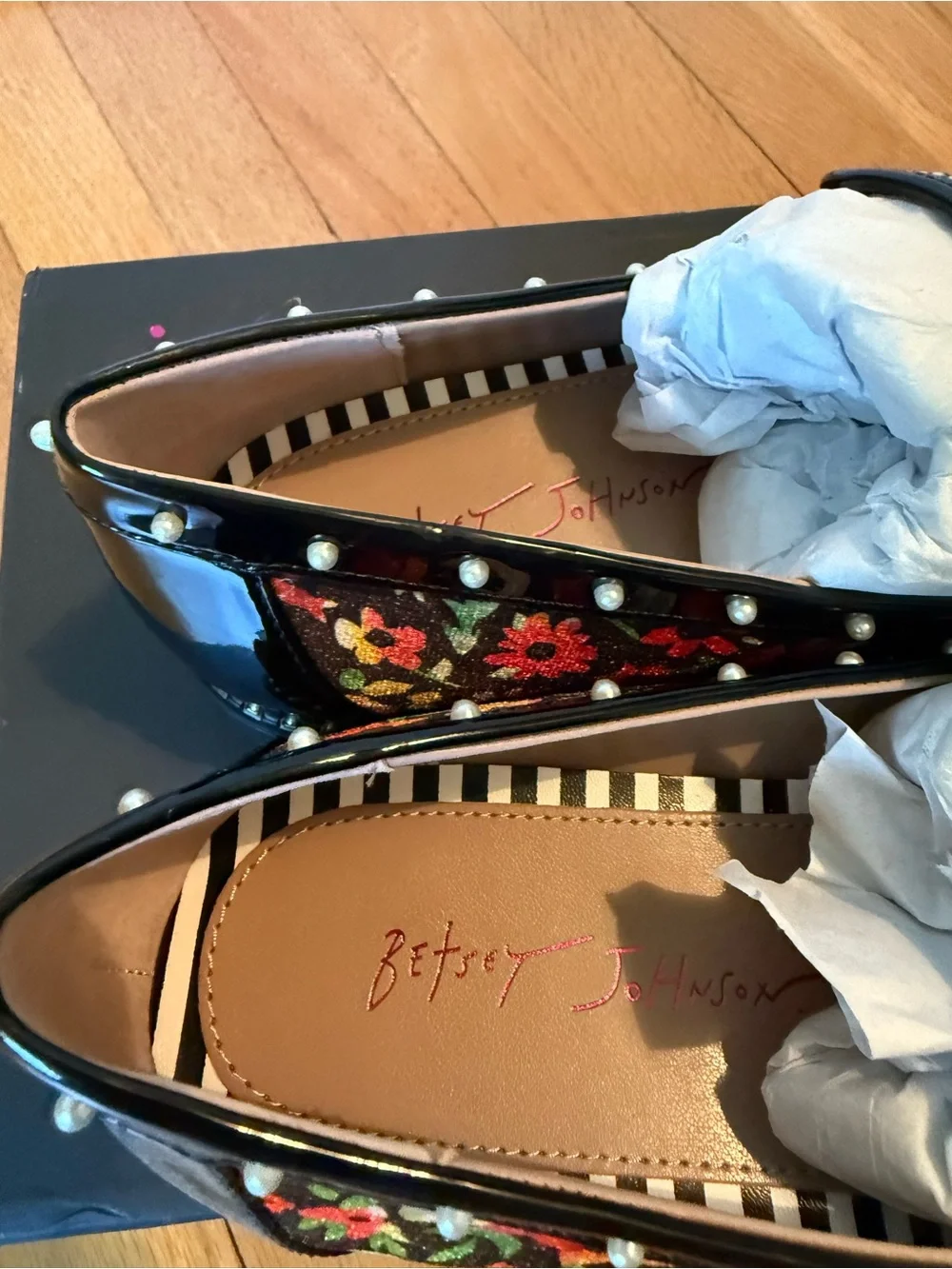 Betsey Johnson Black Patent Floral Loafers with Crystal Studs - Picture 3 of 5